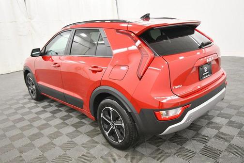2025 Kia Niro EX