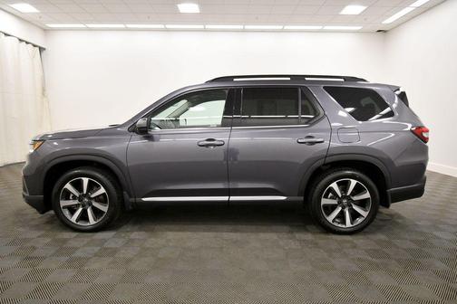 Gray 2023 Honda Pilot Touring 8-Passenger