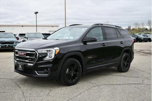 2024 GMC Terrain AWD AT4