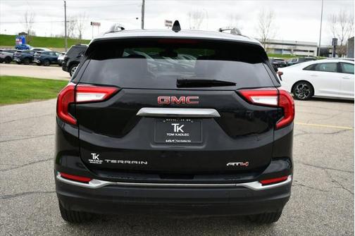 2024 GMC Terrain AWD AT4