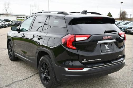 2024 GMC Terrain AWD AT4