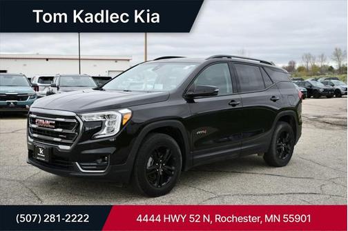 2024 GMC Terrain AWD AT4