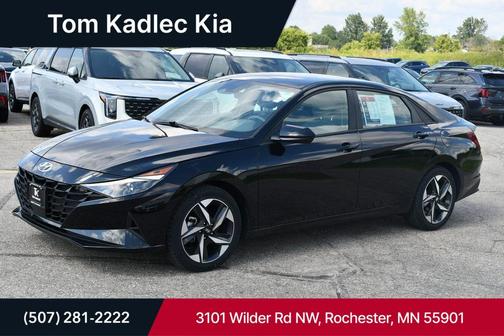 2023 Hyundai ELANTRA SEL