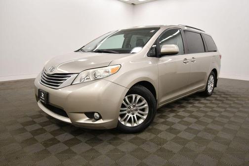 2015 Toyota Sienna XLE