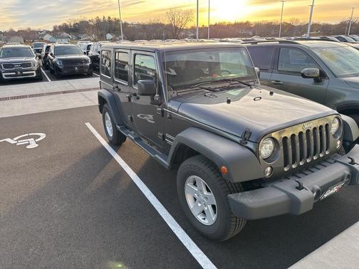 2017 Jeep Wrangler Unlimited Sport