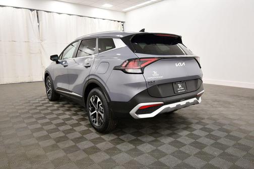 Everlasting Silver 2023 Kia Sportage EX