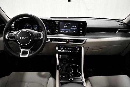 2022 Kia K5 LXS