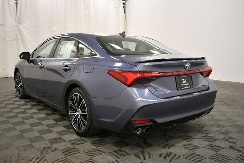 2019 Toyota Avalon XSE