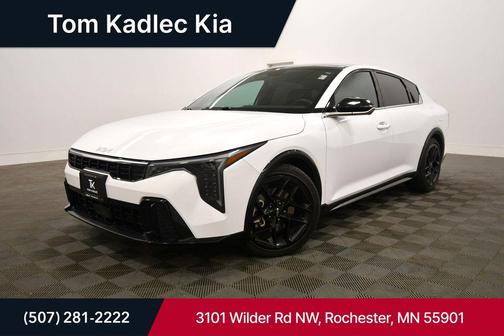 Snow White Pearl 2025 Kia K4 GT-Line Turbo