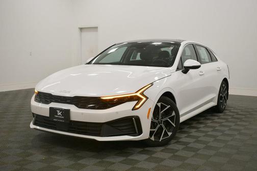 2025 Kia K5 EX