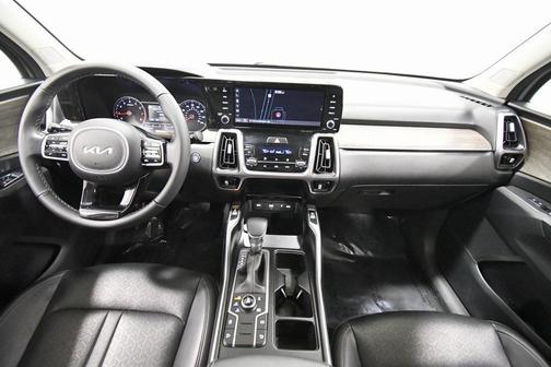 2023 Kia Sorento S