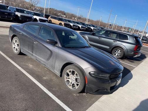 2016 Dodge Charger SXT