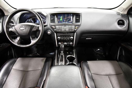 2020 Nissan Pathfinder SL 4WD