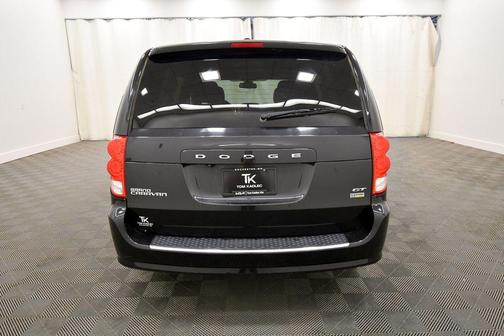 Black Onyx Crystal Pearlcoat 2019 Dodge Grand Caravan GT