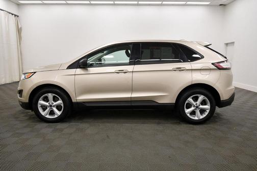 White Gold Metallic 2018 Ford Edge SE