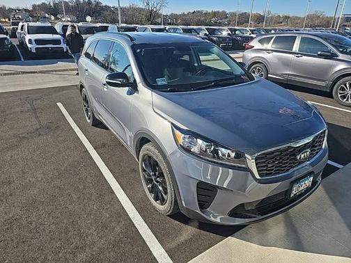 2020 Kia Sorento S