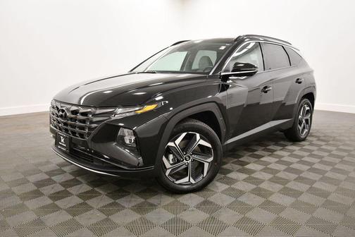 Black Pearl 2024 Hyundai TUCSON Hybrid Limited