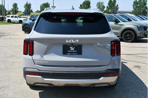 2024 Kia Sorento S