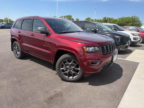 Velvet Red Pearlcoat 2021 Jeep Grand Cherokee 80th Anniversary 4x4