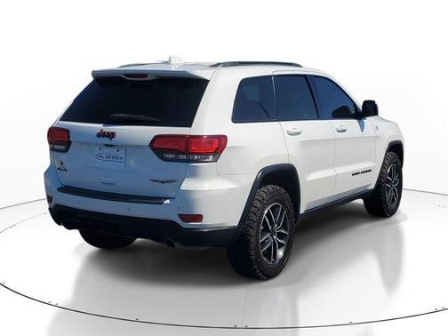 Bright White Clearcoat 2020 Jeep Grand Cherokee Trailhawk