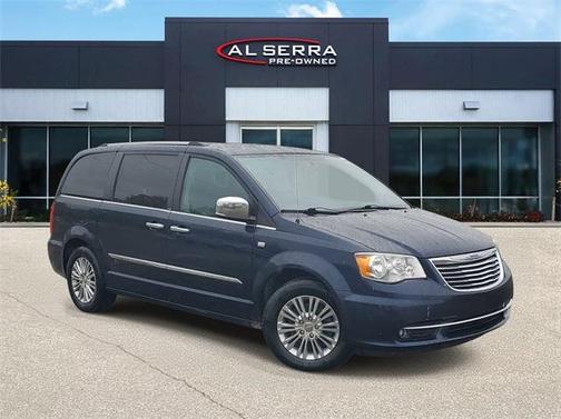 2014 Chrysler Town & Country Touring-L
