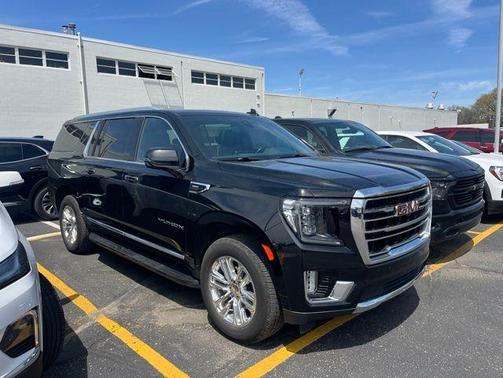 Onyx Black 2021 GMC Yukon XL SLT