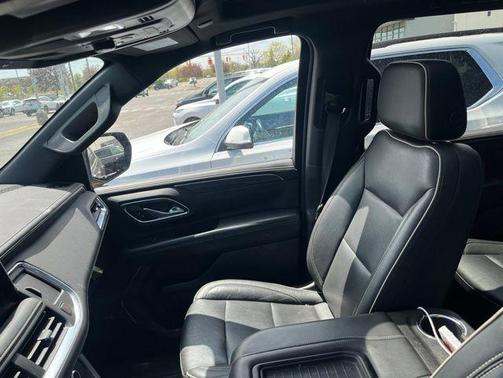 Onyx Black 2021 GMC Yukon XL SLT