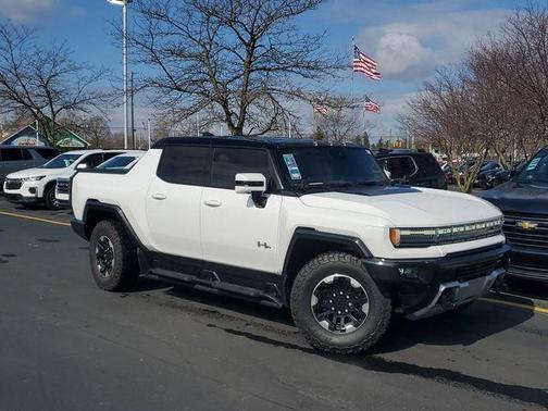 White 2023 GMC HUMMER EV Pickup 3X