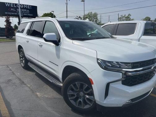 Summit White 2023 Chevrolet Suburban LS