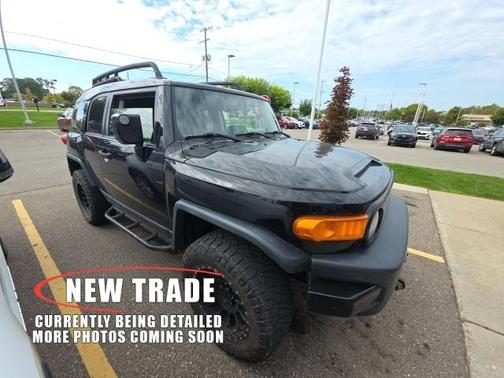 2010 Toyota FJ Cruiser Base (A5)