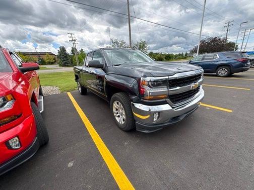 Graphite Metallic 2017 Chevrolet Silverado 1500 LT