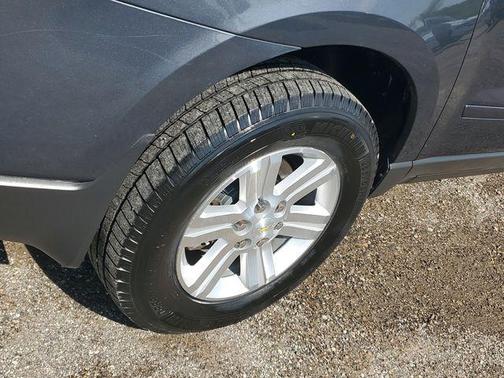 Cyber Gray Metallic 2013 Chevrolet Traverse 2LT