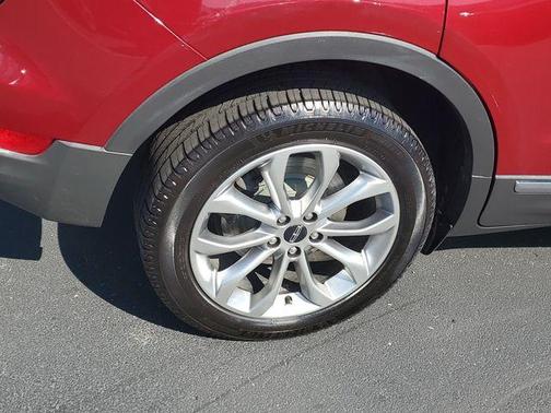 Ruby Red Metallic 2018 Lincoln MKC Select