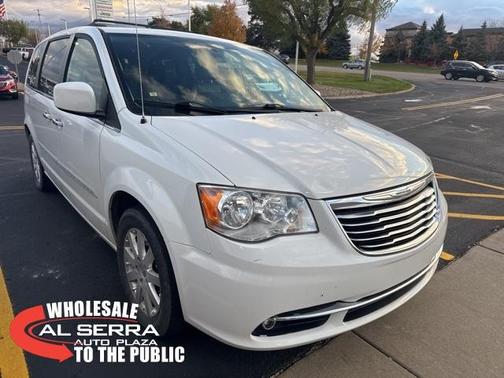 2015 Chrysler Town & Country Touring
