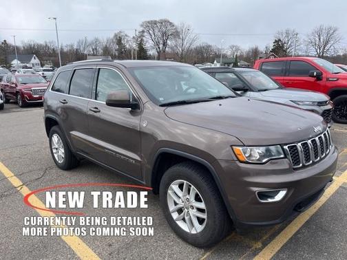 2017 Jeep Grand Cherokee Laredo