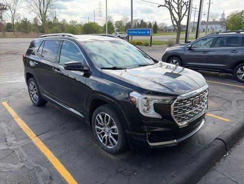 Ebony Twilight Metallic 2022 GMC Terrain Denali