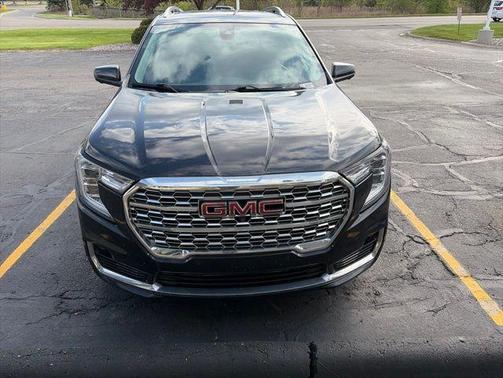 Ebony Twilight Metallic 2022 GMC Terrain Denali