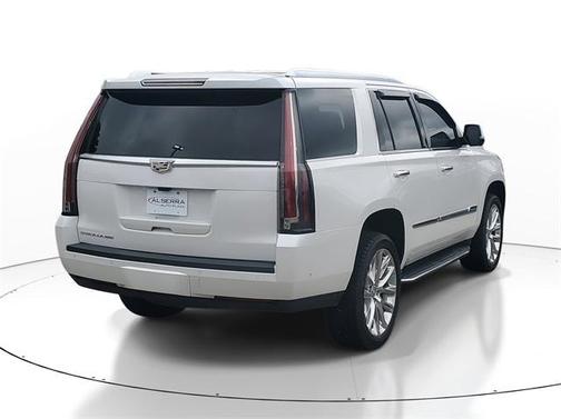 2018 Cadillac Escalade Luxury