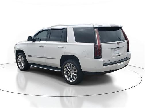 2018 Cadillac Escalade Luxury