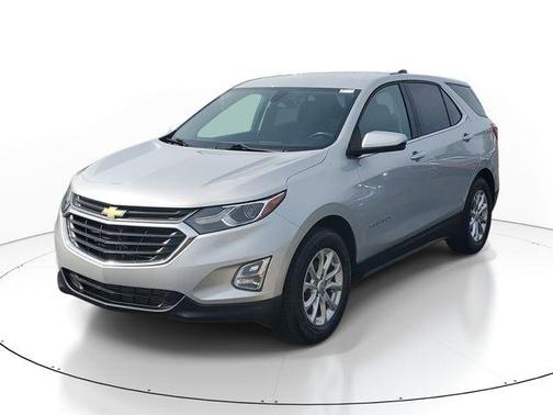 Silver Ice Metallic 2019 Chevrolet Equinox 1LT