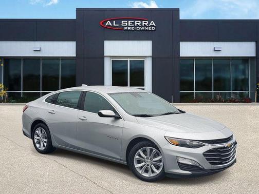 Silver Ice Metallic 2019 Chevrolet Malibu LT