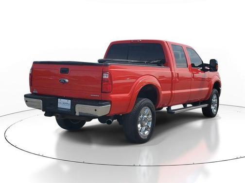 Ruby Red Metallic Tinted Clearcoat 2016 Ford F-350 Lariat Super Duty