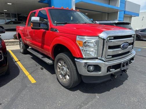 Ruby Red Metallic Tinted Clearcoat 2016 Ford F-350 Lariat Super Duty
