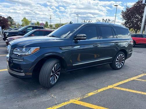 Blue Metallic 2024 Lincoln Navigator Reserve