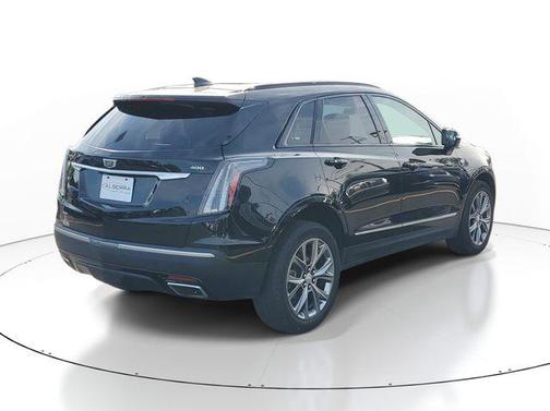 Stellar Black Metallic 2021 Cadillac XT5 Sport