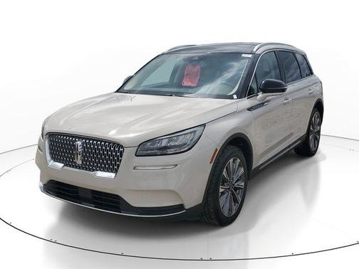 Pearl Metallic 2022 Lincoln Corsair Reserve