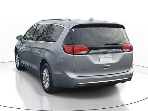 2020 Chrysler Pacifica Touring-L