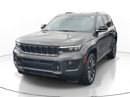 2022 Jeep Grand Cherokee Overland