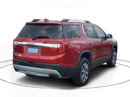 2022 GMC Acadia SLT