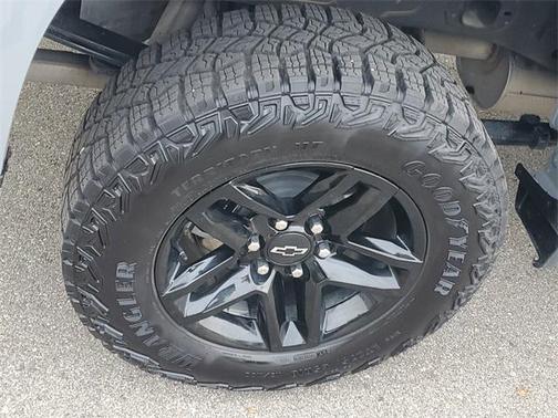 2025 Chevrolet Silverado 1500 Custom Trail Boss